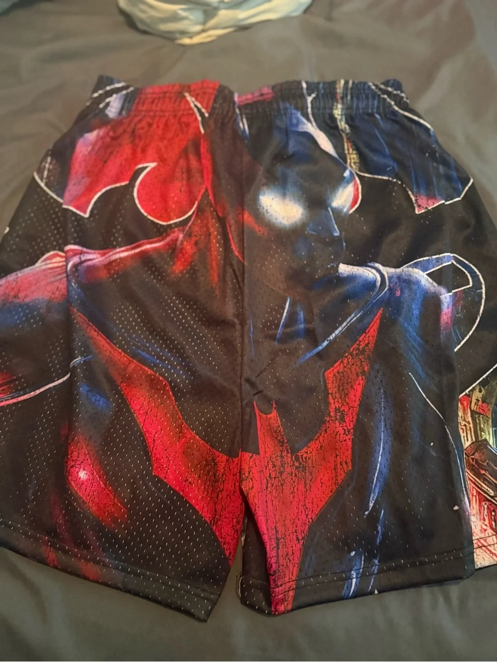 BATMAN - Corrupted Creative - Batman XXL shorts.
